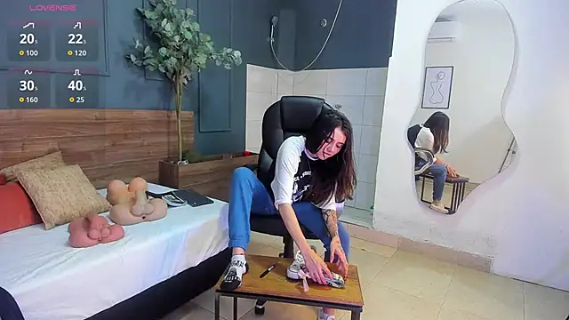 megan morgan01 online show from October 10, 2025, 12:04 pm