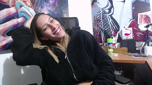 FULL TENTATION  online show from October 19, 2025, 6:14 am