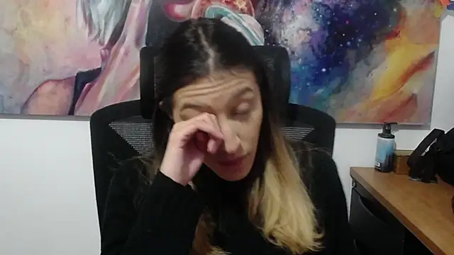 FULL TENTATION  online show from April 1, 2026, 11:11 am