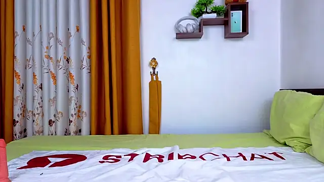 Snapshot of Sl_nishi chatting on October 15, 2025, 6:35 am Sl nishi online show from October 15, 2025, 6:35 am