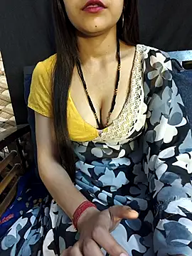 Snapshot of Bulbul_02 chatting on March 17, 2026, 6:39 am Bulbul 02 online show from March 17, 2026, 6:39 am