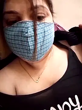 Naughty-Trisha online show from December 15, 2025, 7:23 am