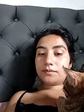 Hellen Alex online show from January 29, 2025, 2:32 pm