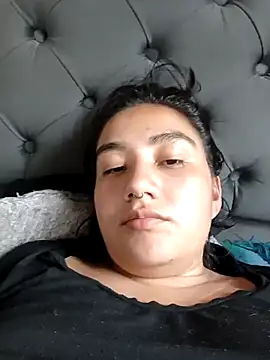 Hellen Alex online show from February 26, 2025, 9:05 pm