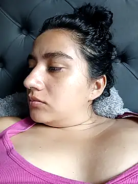 Hellen Alex online show from March 5, 2025, 2:45 pm