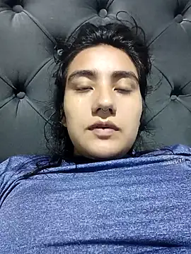 Hellen Alex online show from March 15, 2025, 4:21 pm