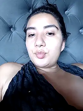 Hellen Alex online show from September 18, 2025, 2:30 pm