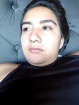 Hellen Alex online show from September 27, 2025, 3:28 pm