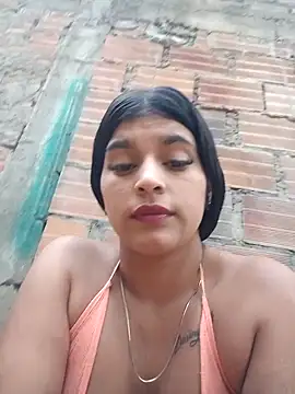 naughty-girl01 online show from December 28, 2024, 1:49 pm