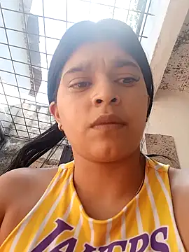 naughty-girl01 online show from January 21, 2025, 6:45 pm