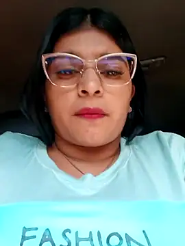 naughty-girl01 online show from February 16, 2025, 2:10 pm