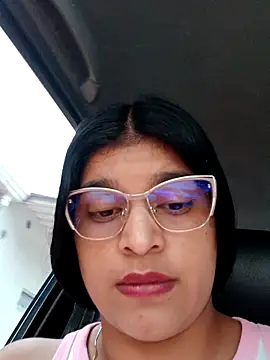 naughty-girl01 online show from March 2, 2025, 5:47 pm