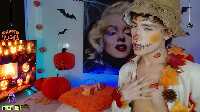 Snapshot of maxiy_001 chatting on October 14, 2025, 7:53 am maxiy 001 online show from October 14, 2025, 7:53 am