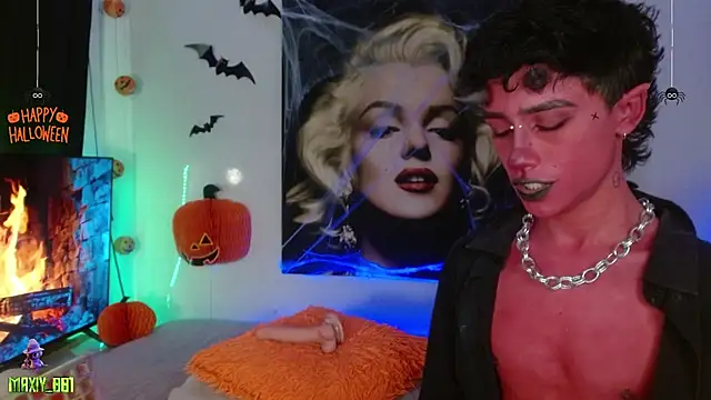 Snapshot of maxiy_001 chatting on October 25, 2025, 4:31 am maxiy 001 online show from October 25, 2025, 4:31 am