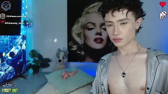 maxiy 001 online show from March 4, 2026, 4:24 pm