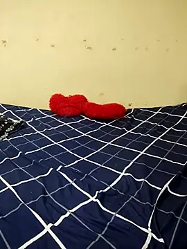 Snapshot of Meenakshi_ chatting on September 19, 2025, 3:24 pm Meenakshi online show from September 19, 2025, 3:24 pm