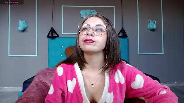  isaabellaa online show from September 22, 2025, 12:07 pm