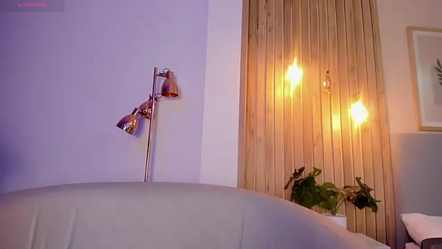 Snapshot of AriRobert_ chatting on October 9, 2025, 3:26 am AriRobert online show from October 9, 2025, 3:26 am