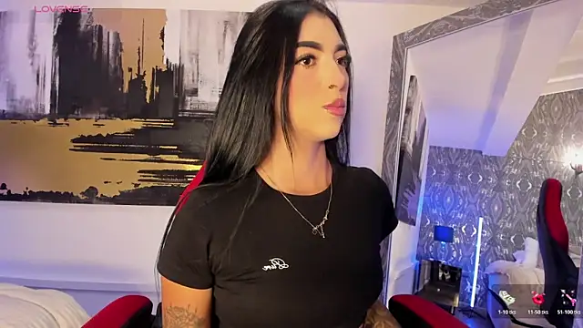 Snapshot of AriRobert_ chatting on October 25, 2025, 4:09 am AriRobert online show from October 25, 2025, 4:09 am