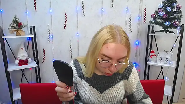 Snapshot of BeatriceFly chatting on January 5, 2025, 2:08 pm BeatriceFly online show from January 5, 2025, 2:08 pm