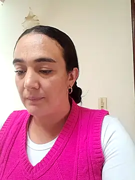 skayhot  online show from November 7, 2025, 3:23 pm