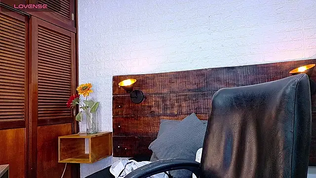 Celeste sanz online show from November 6, 2025, 10:49 am