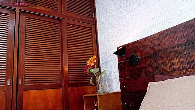 Celeste sanz online show from November 20, 2025, 10:59 am