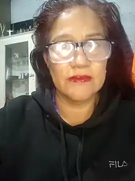 Edged Hot69 online show from November 6, 2025, 2:56 am