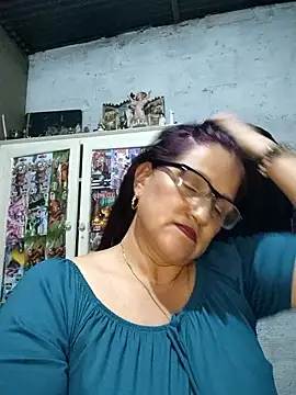 Edged Hot69 online show from January 13, 2026, 2:28 am