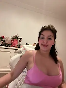 Snapshot of Hot_malak chatting on March 12, 2025, 10:39 pm Hot malak online show from March 12, 2025, 10:39 pm