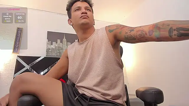 toyboys1 online show from September 24, 2025, 3:32 am