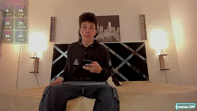 toyboys1 online show from October 8, 2025, 3:37 am