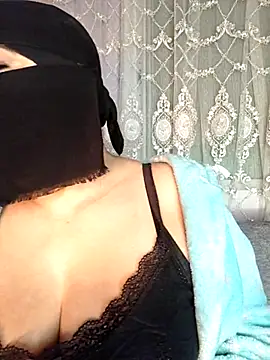 Cat Sharisa online show from January 15, 2026, 9:25 am