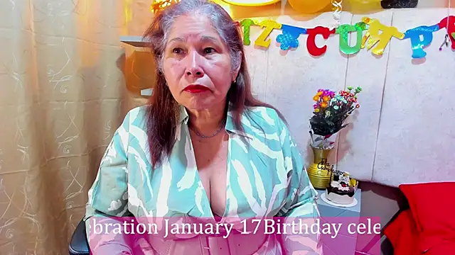 girl amada online show from January 17, 2025, 12:31 am