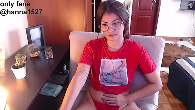 hanna beili online show from October 2, 2025, 4:58 pm