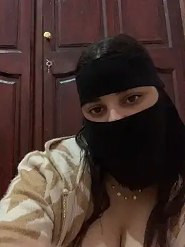 Snapshot of Miss-Soka chatting on January 3, 2025, 6:01 am Miss-Soka online show from January 3, 2025, 6:01 am