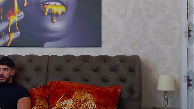 Snapshot of DustinKeent chatting on October 1, 2025, 7:42 pm DustinKeent online show from October 1, 2025, 7:42 pm