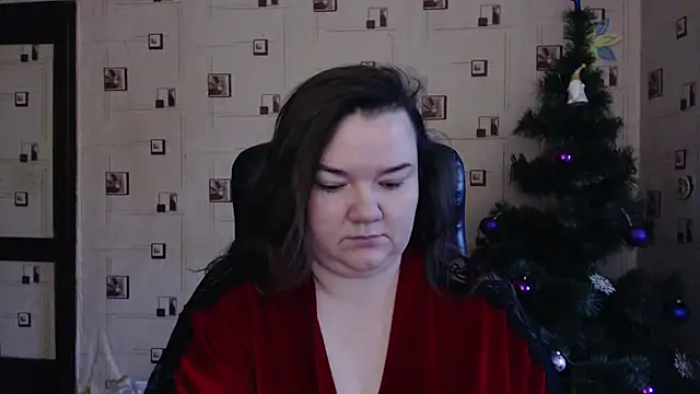 Snapshot of TasyaBigTTs chatting on January 1, 2025, 6:15 am TasyaBigTTs online show from January 1, 2025, 6:15 am