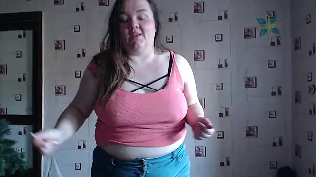 Snapshot of TasyaBigTTs chatting on January 22, 2025, 12:27 pm TasyaBigTTs online show from January 22, 2025, 12:27 pm