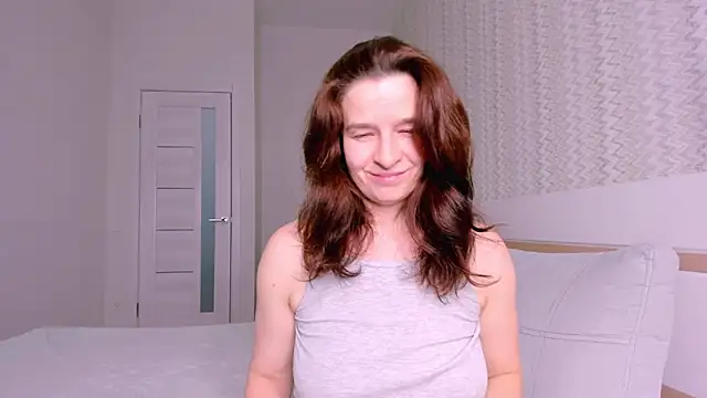 Snapshot of Clear_Angel chatting on February 7, 2026, 2:32 pm Clear Angel online show from February 7, 2026, 2:32 pm