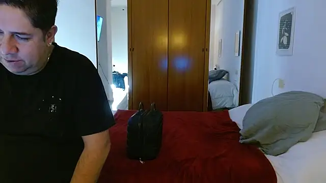 THIAGOEVA online show from September 29, 2025, 8:30 am