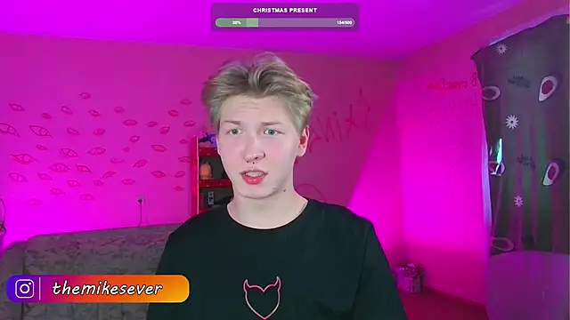 Snapshot of TheMikeSever chatting on December 8, 2024, 3:21 am TheMikeSever online show from December 8, 2024, 3:21 am