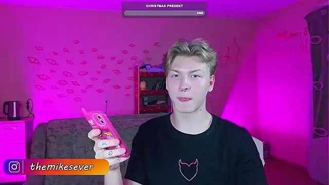 Snapshot of TheMikeSever chatting on December 14, 2024, 10:34 am TheMikeSever online show from December 14, 2024, 10:34 am