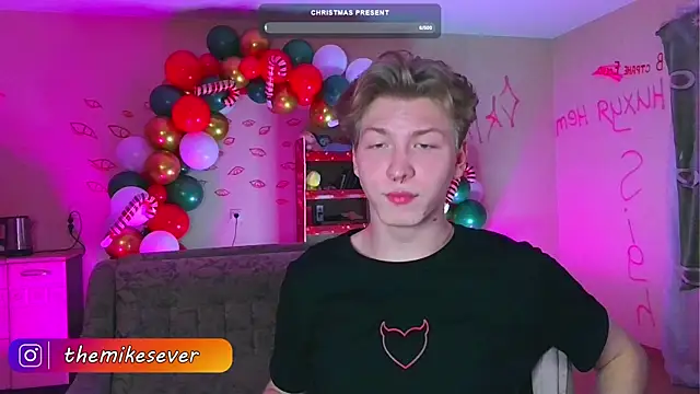 Snapshot of TheMikeSever chatting on December 16, 2024, 10:18 am TheMikeSever online show from December 16, 2024, 10:18 am