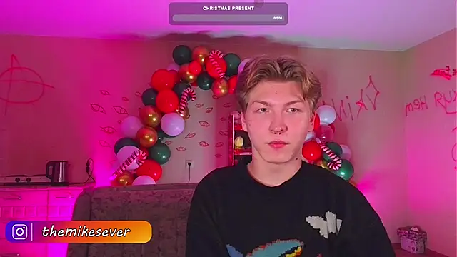 Snapshot of TheMikeSever chatting on December 20, 2024, 8:12 pm TheMikeSever online show from December 20, 2024, 8:12 pm