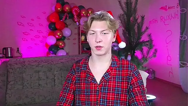 Snapshot of TheMikeSever chatting on December 31, 2024, 8:23 pm TheMikeSever online show from December 31, 2024, 8:23 pm