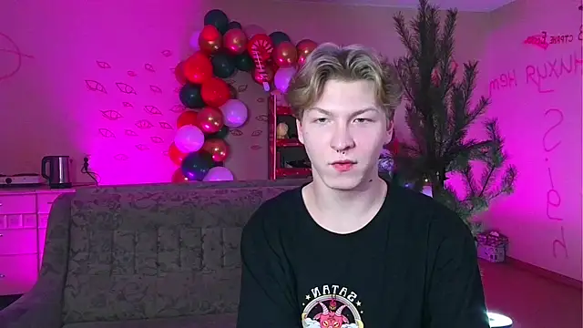 Snapshot of TheMikeSever chatting on January 4, 2025, 4:54 pm TheMikeSever online show from January 4, 2025, 4:54 pm