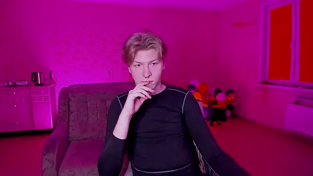 Snapshot of TheMikeSever chatting on February 3, 2025, 10:54 pm TheMikeSever online show from February 3, 2025, 10:54 pm