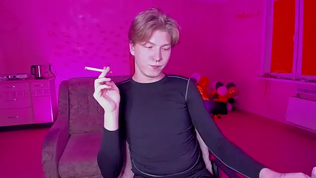 Snapshot of TheMikeSever chatting on February 4, 2025, 5:01 pm TheMikeSever online show from February 4, 2025, 5:01 pm