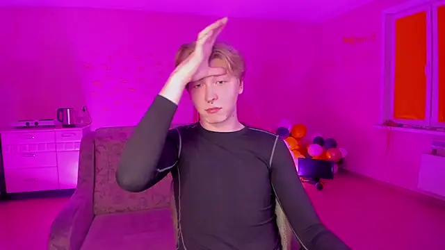 Snapshot of TheMikeSever chatting on February 9, 2025, 7:52 pm TheMikeSever online show from February 9, 2025, 7:52 pm